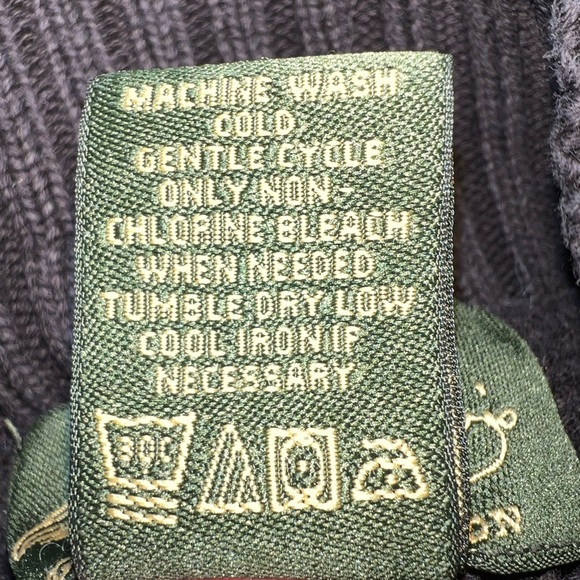 Orvis Cable Knit Toggle Sweater - Picture 7 of 7